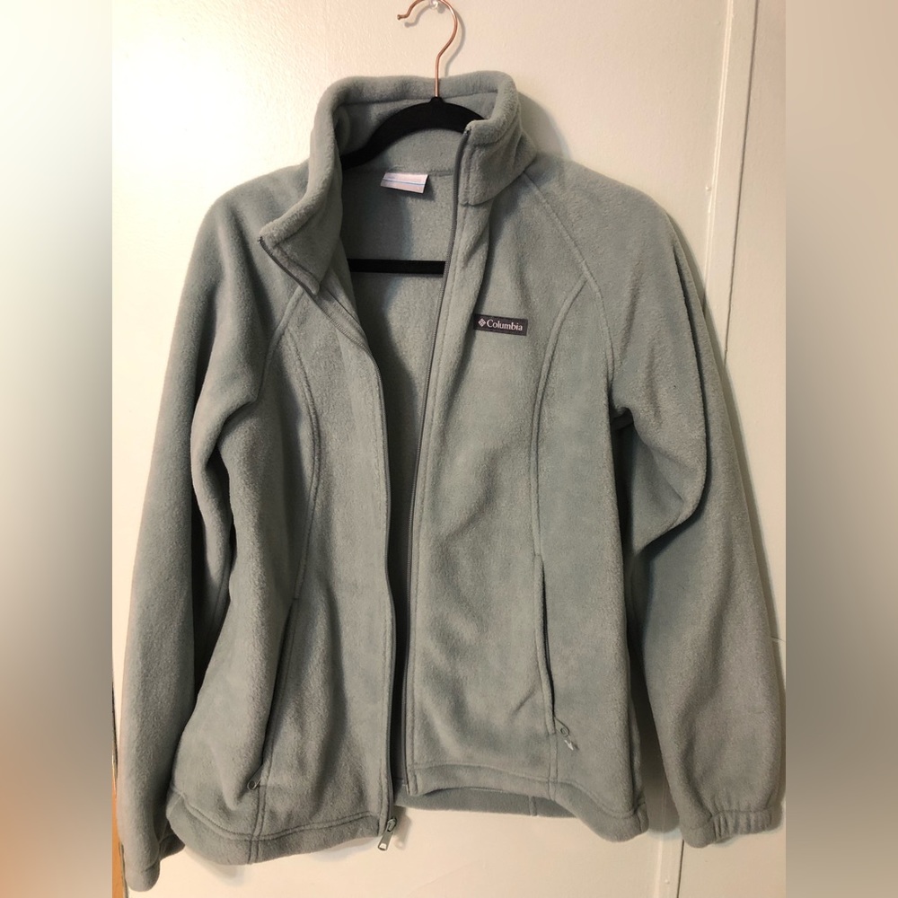 Women’s Columbia jacket